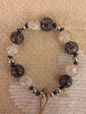 Gray & Clear Beaded Stretch Bracelet with Silver Accents